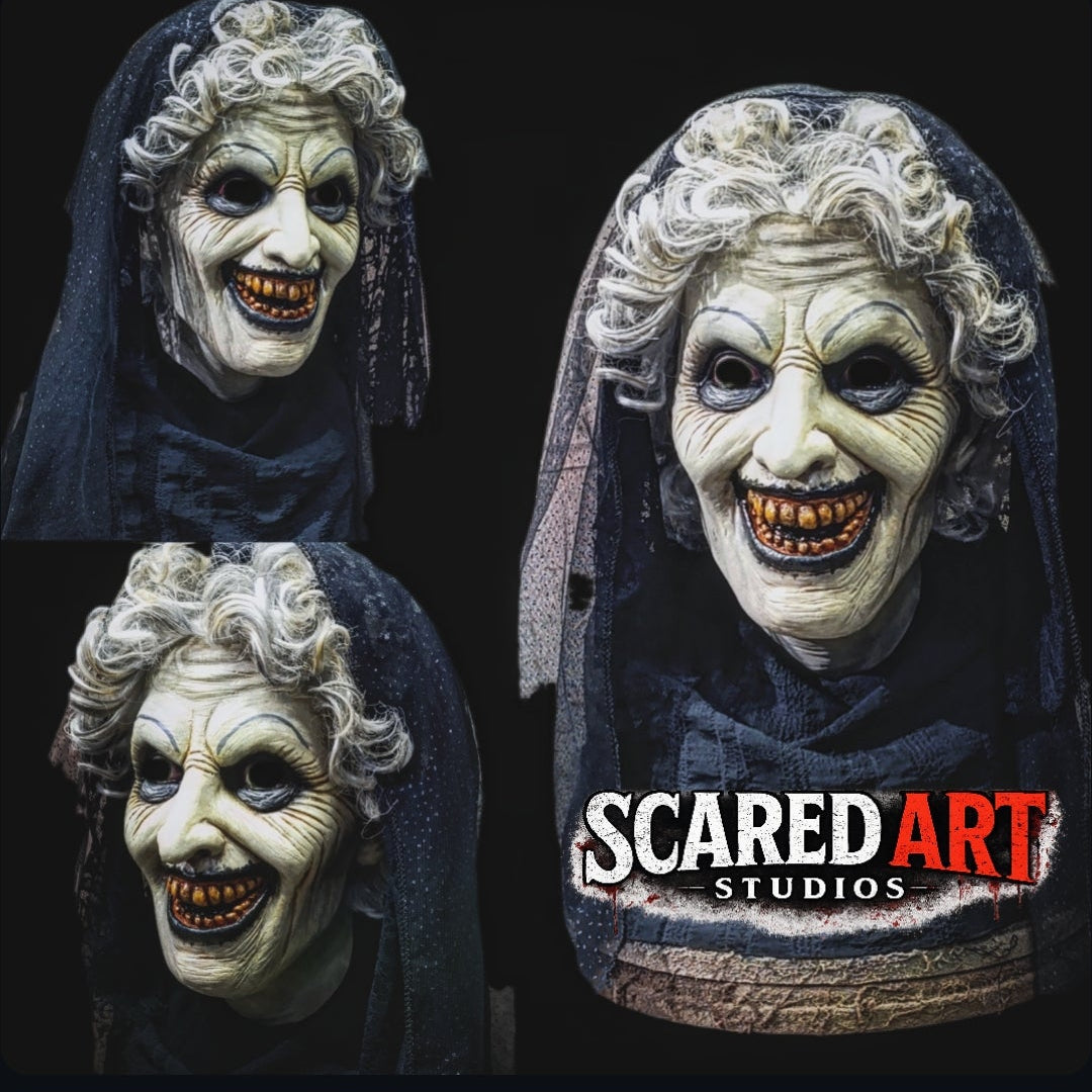 Parker crane latex mask , witch black, movie , cosplay, lady in black, halloween, terror, horror, mask