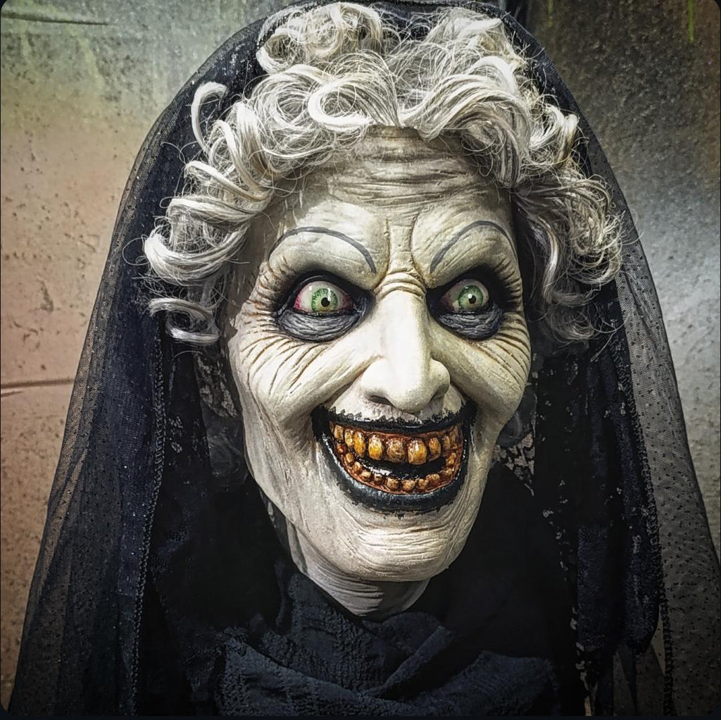 Costume Parker crane latex mask , witch black, movie , cosplay, lady in black, halloween, terror, horror, mask
